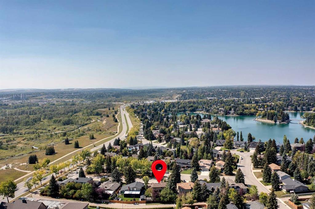 114 Lake Placid Close SE