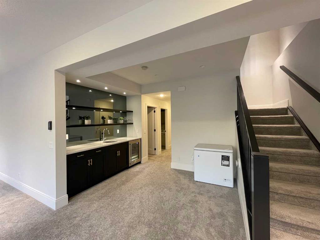 16 Rock Lake Heights NW