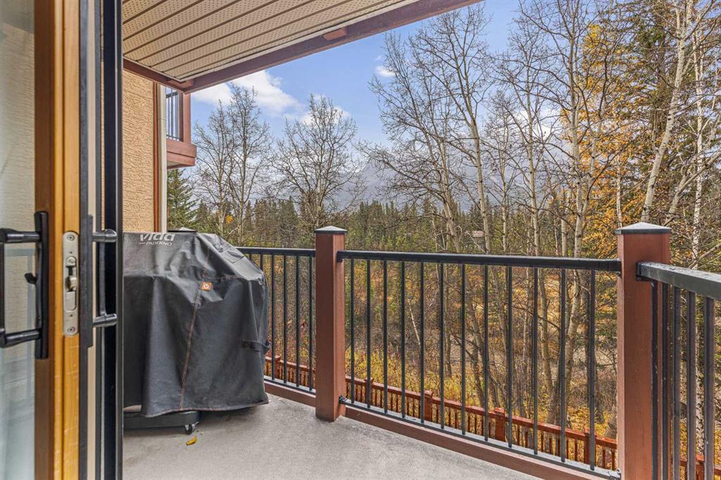 743 Railway Avenue, #202