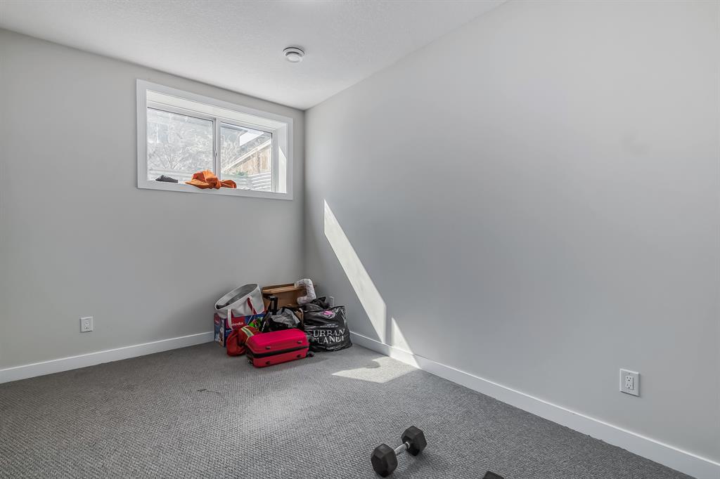 17 Savanna Villas NE