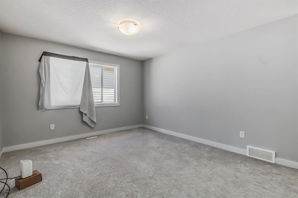 17 Savanna Villas NE
