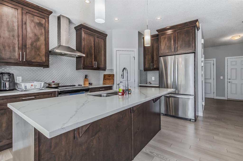 17 Savanna Villas NE