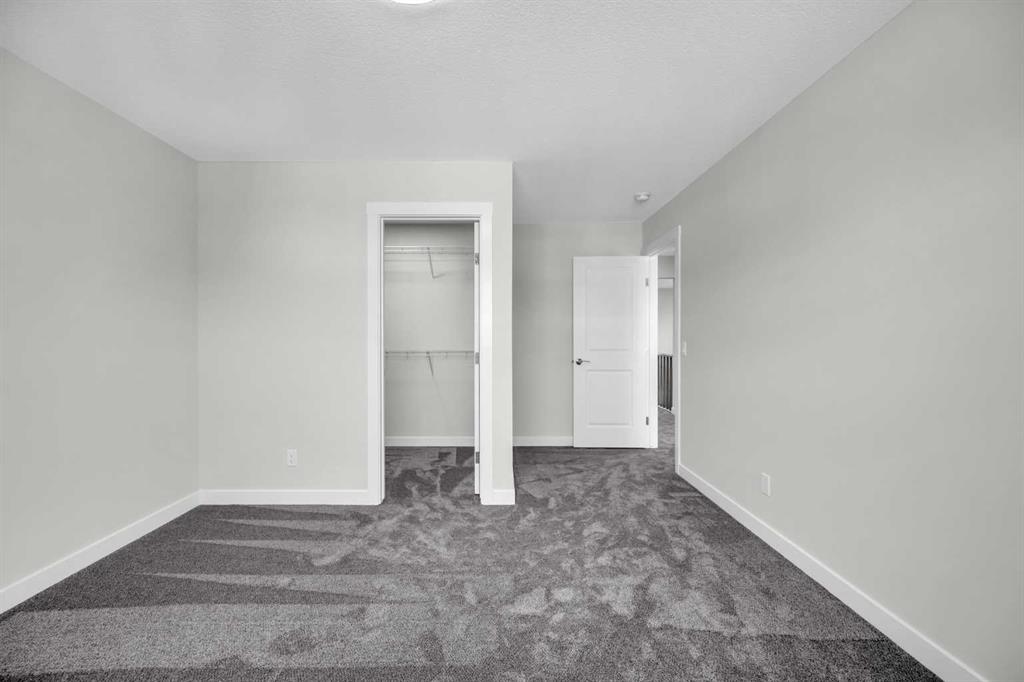 1153 Cranbrook Gardens SE
