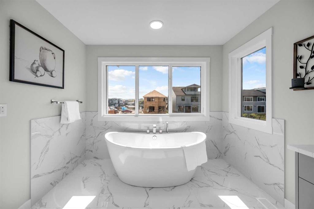 1153 Cranbrook Gardens SE