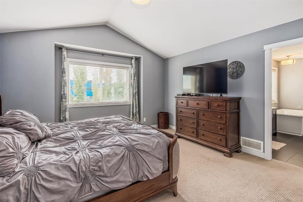 1821 Reunion Terrace NW