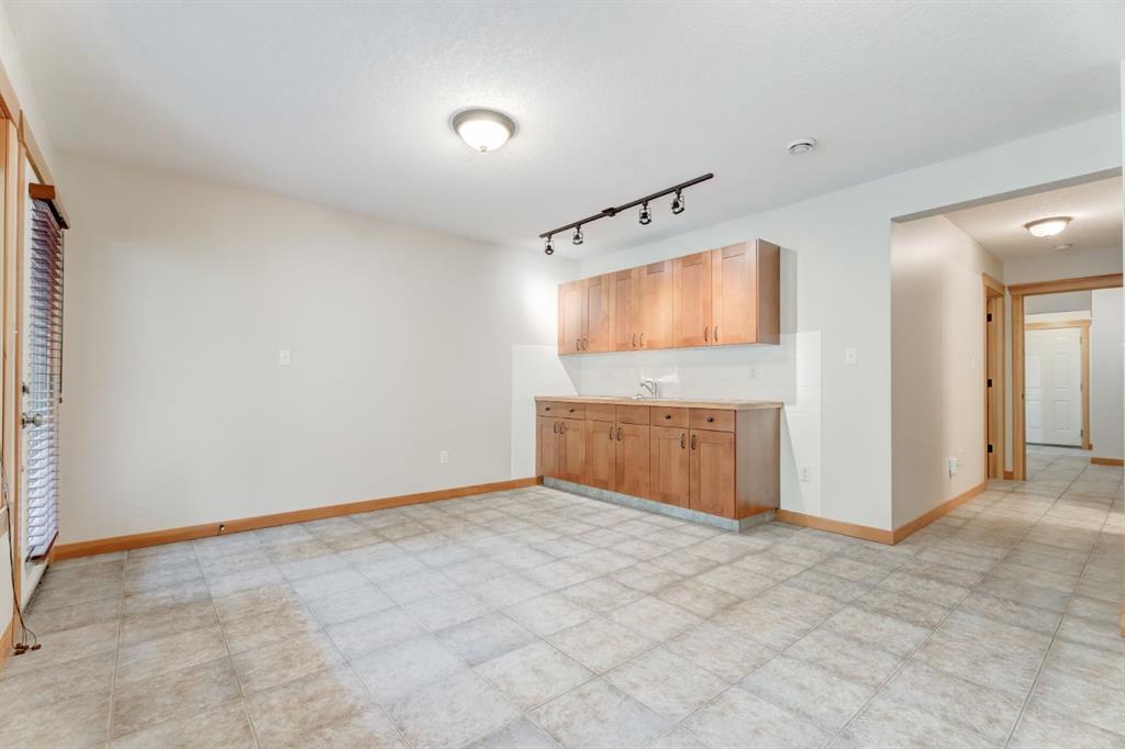 623 River Road