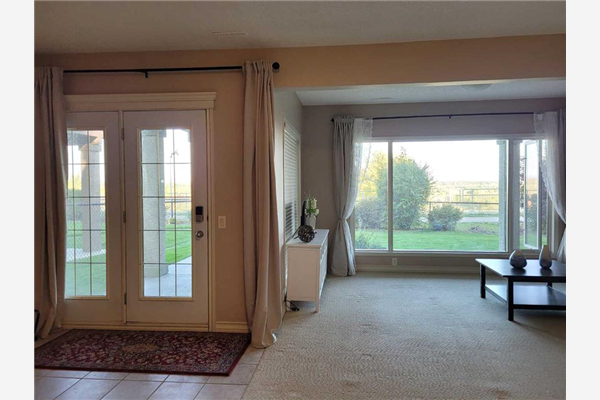 109 Mt Alberta View SE, Calgary