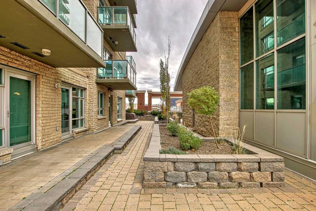 210 15 Avenue SE, #2302