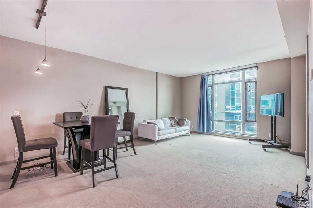 210 15 Avenue SE, #2302