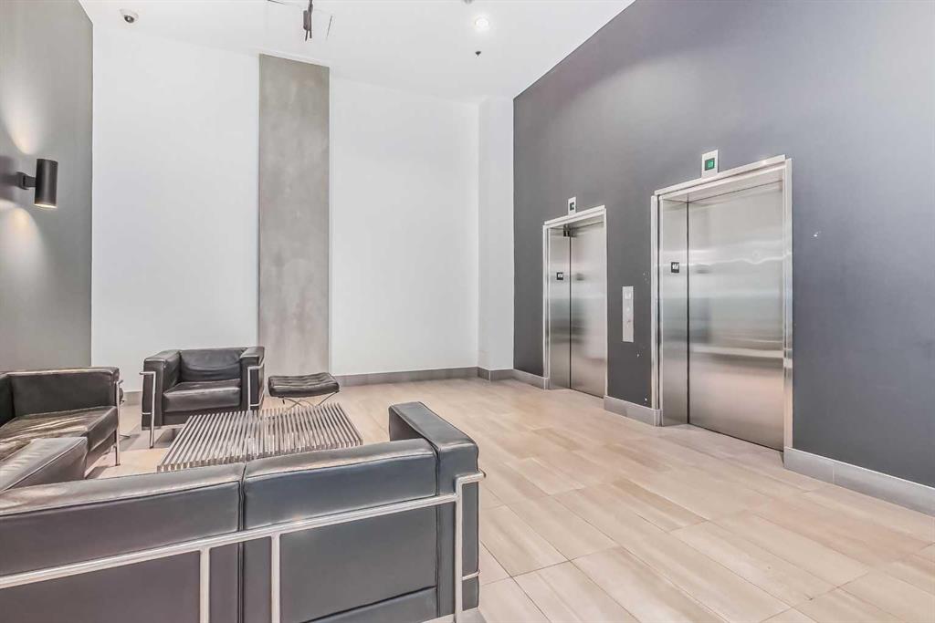 1410 1 Street SE, #403