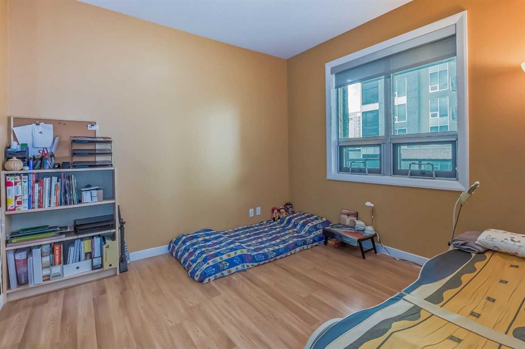 1410 1 Street SE, #403