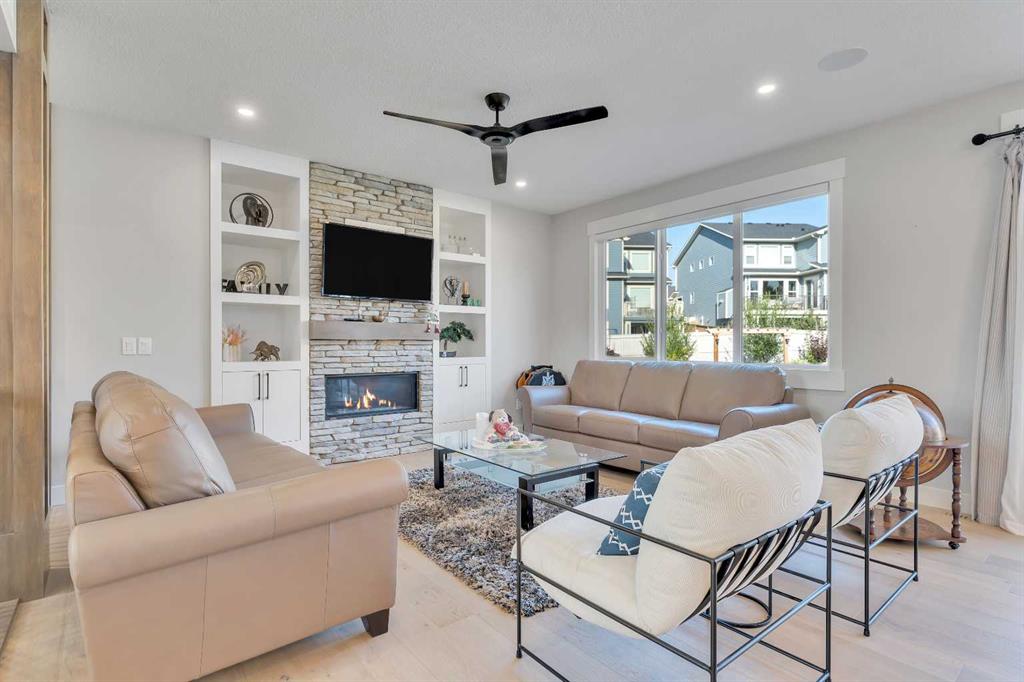 307 STONEMERE Bay