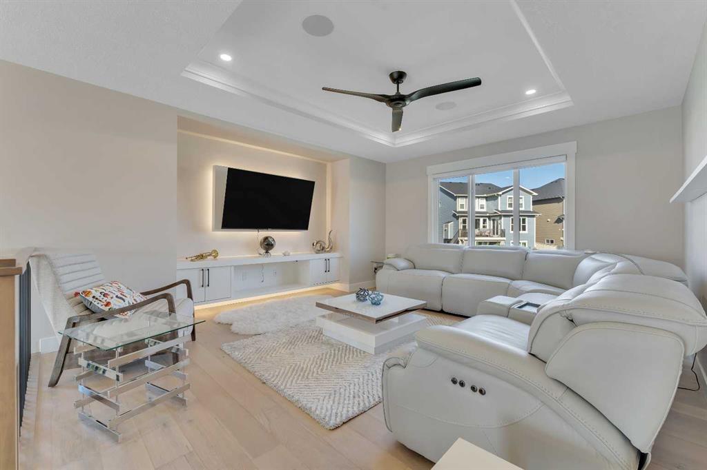 307 STONEMERE Bay