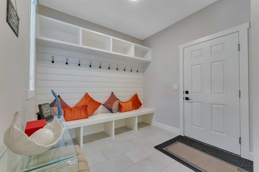307 STONEMERE Bay