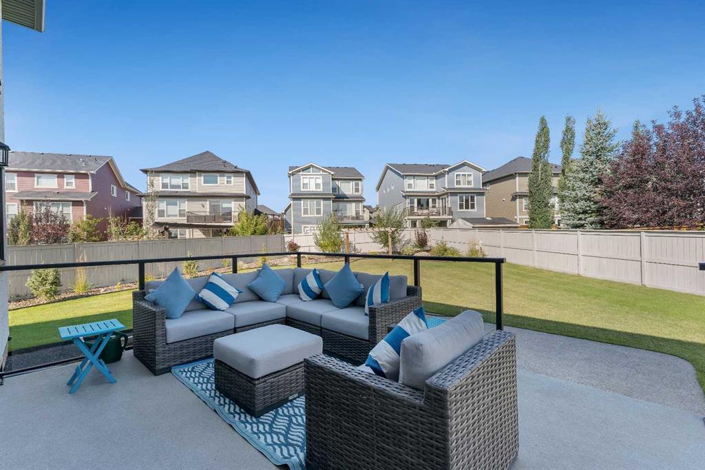 307 STONEMERE Bay