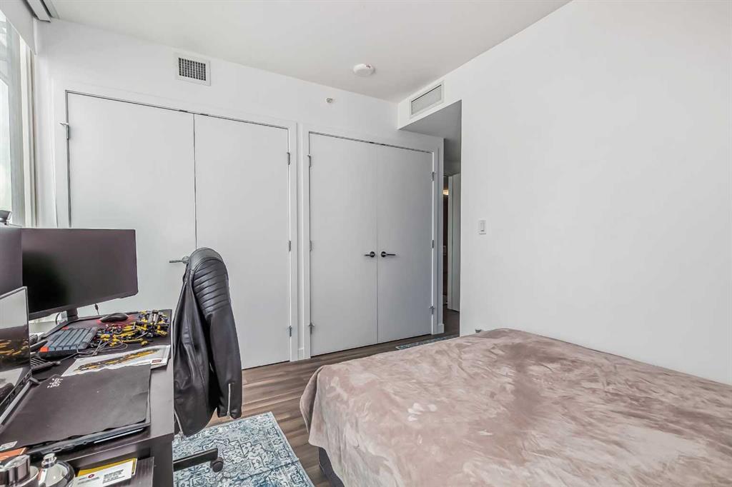 310 12 Avenue SW, #3205