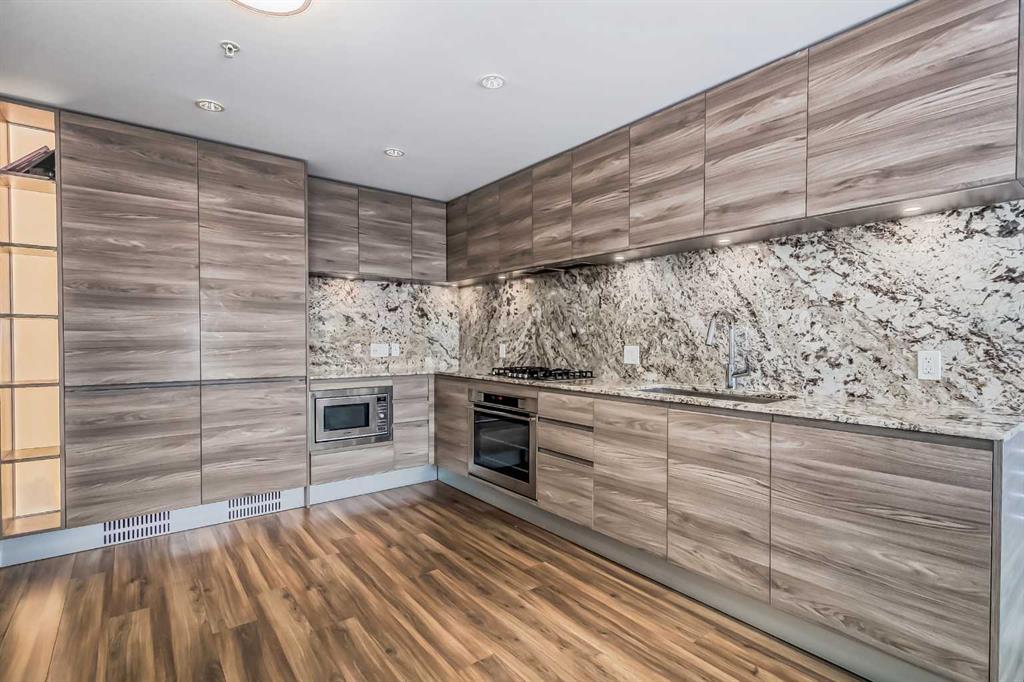 310 12 Avenue SW, #3205