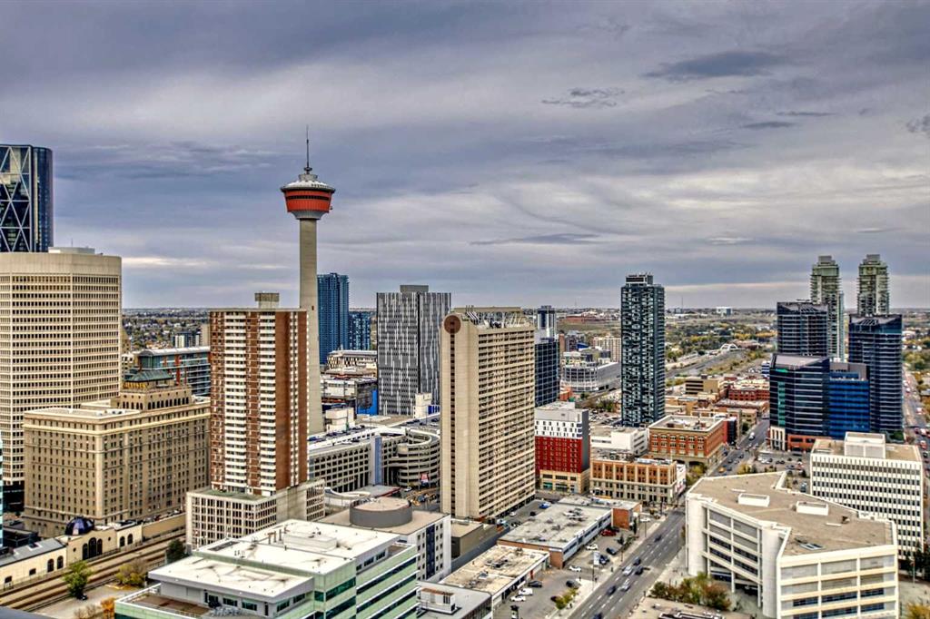 310 12 Avenue SW, #3205