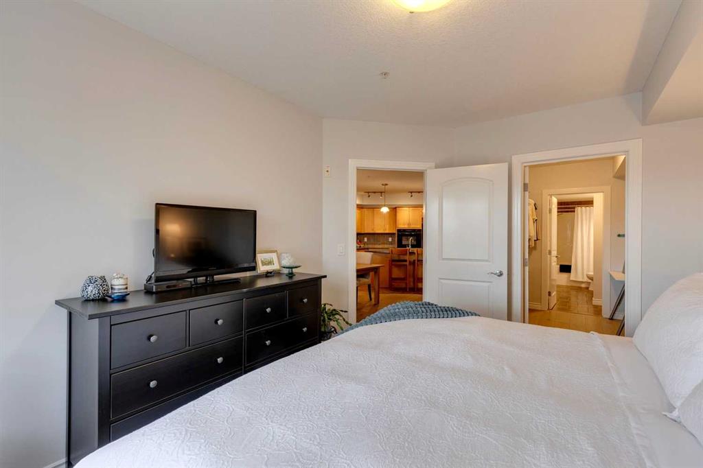 3101 34 Avenue NW, #211