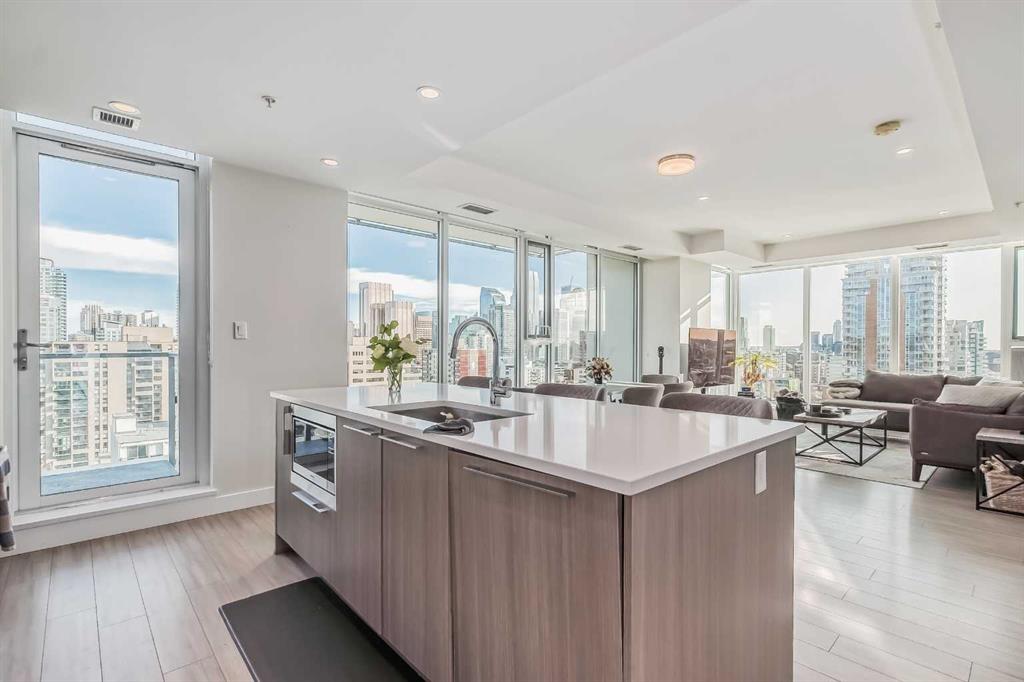 930 16 Avenue SW, #1303