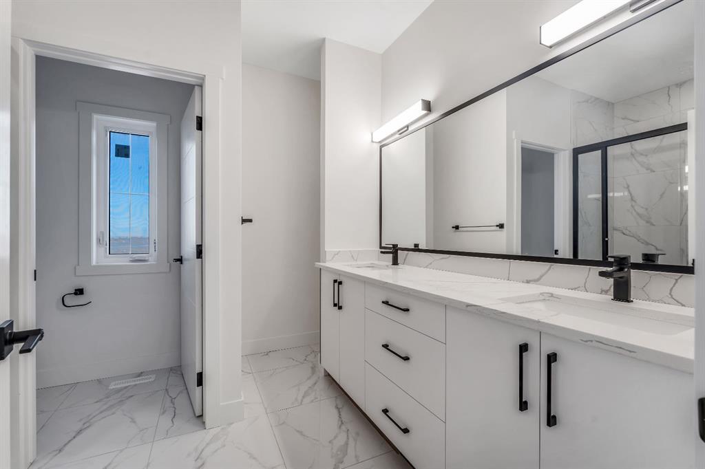 159 saddle lake Terrace NE