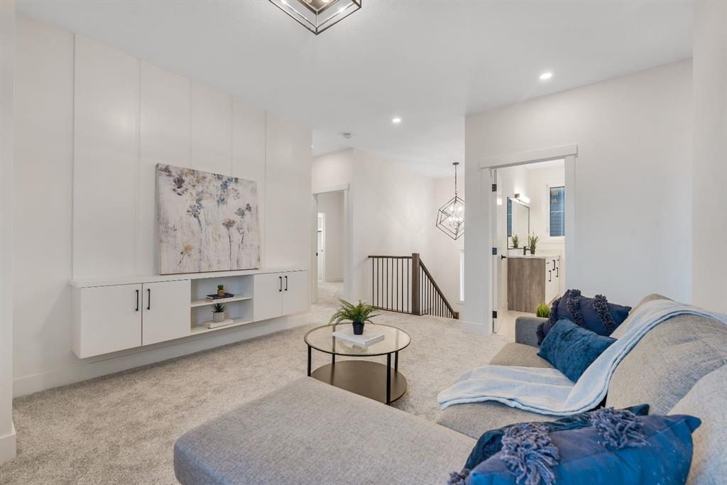 159 saddle lake Terrace NE