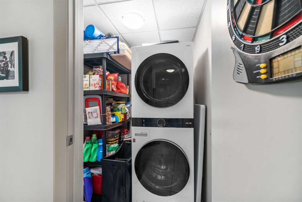 210 15 Avenue SE, #203