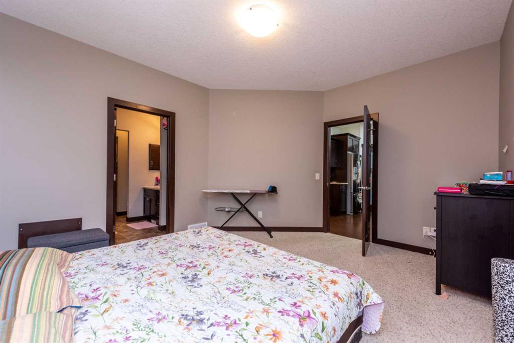 157 Williamstown Green NW