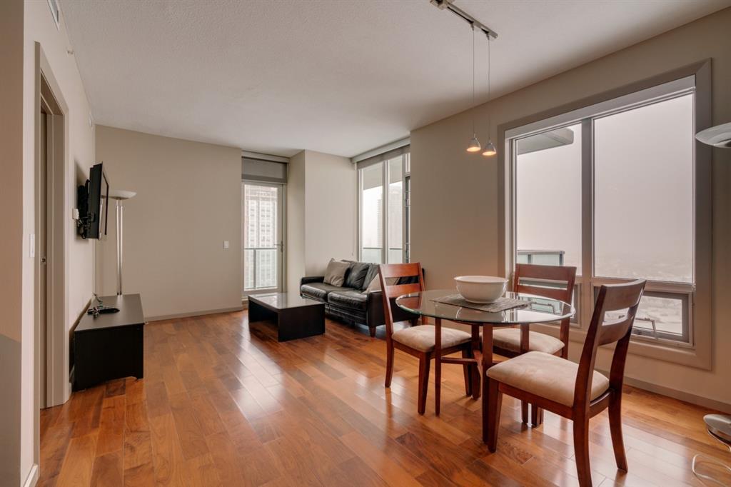 210 15 Avenue SE, #2105