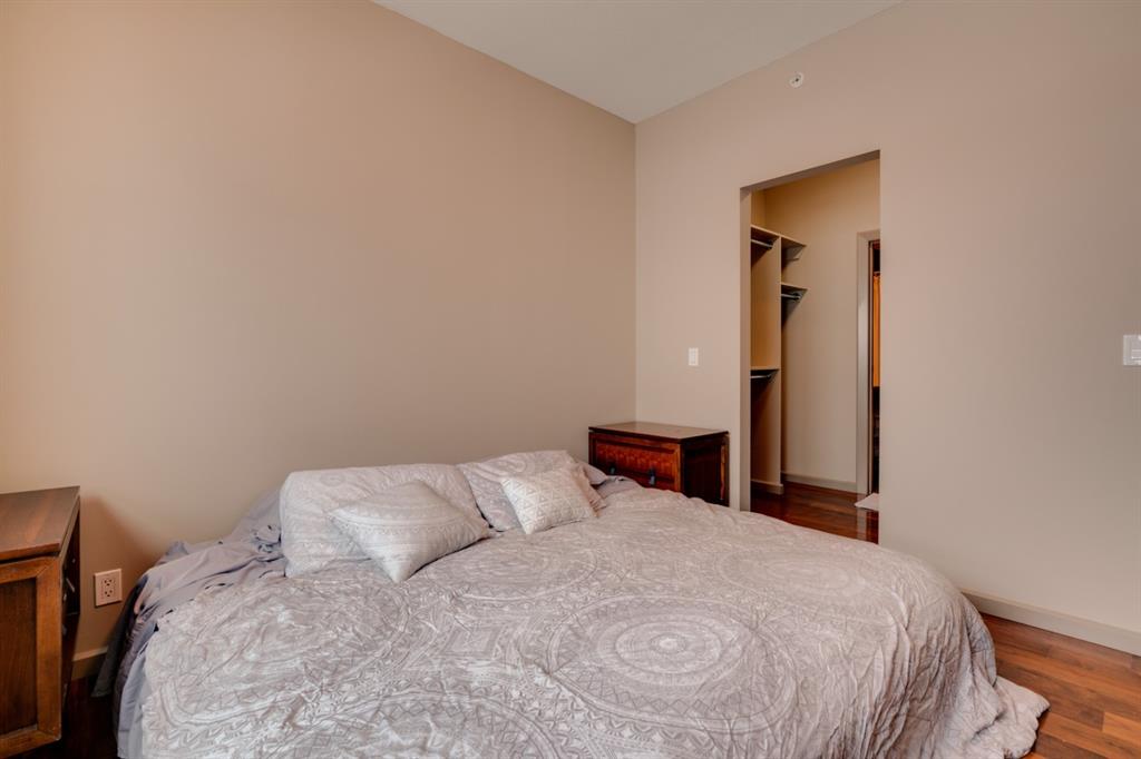 210 15 Avenue SE, #2105