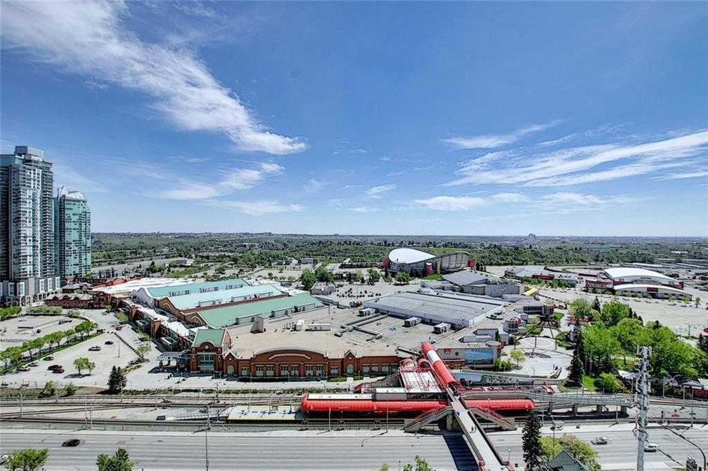 210 15 Avenue SE, #2105