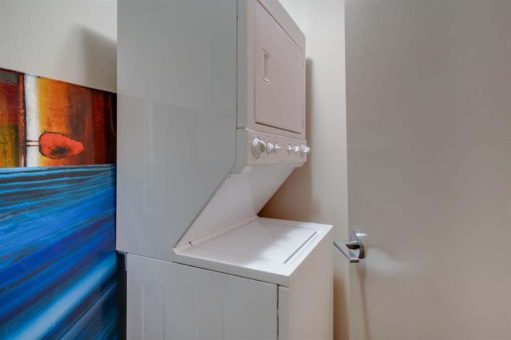 210 15 Avenue SE, #2105
