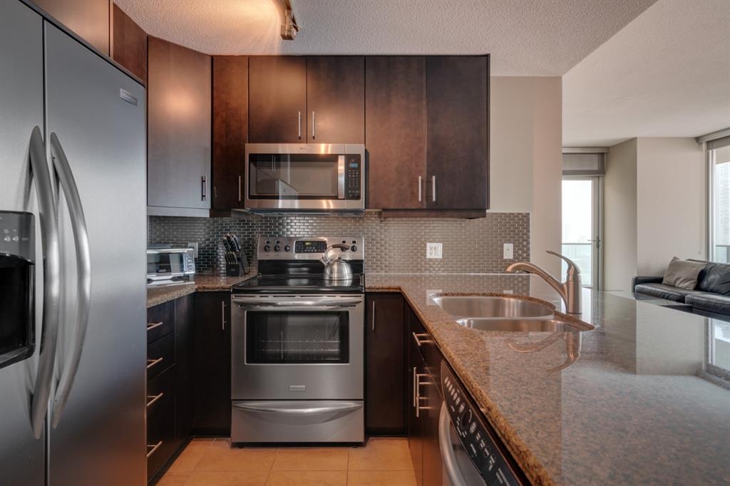 210 15 Avenue SE, #2105
