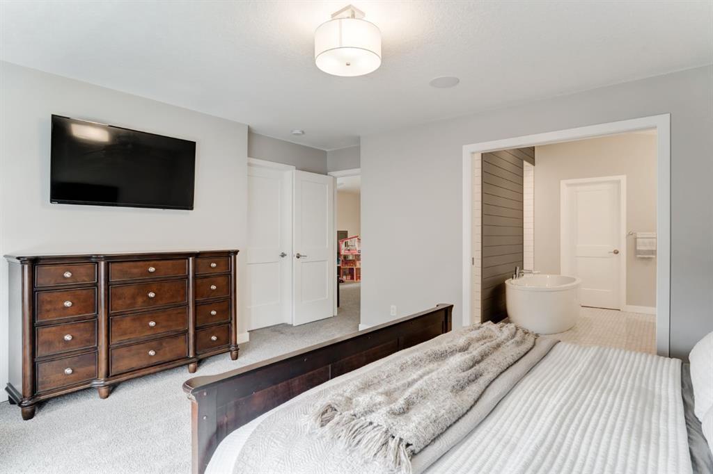 209 Riviera View