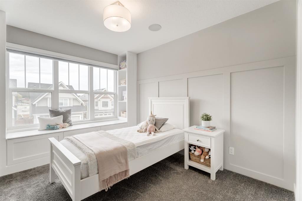 209 Riviera View