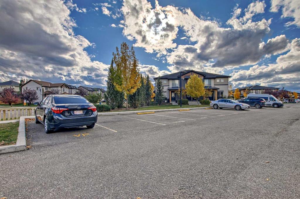 2781 Chinook Winds Drive SW, #1105