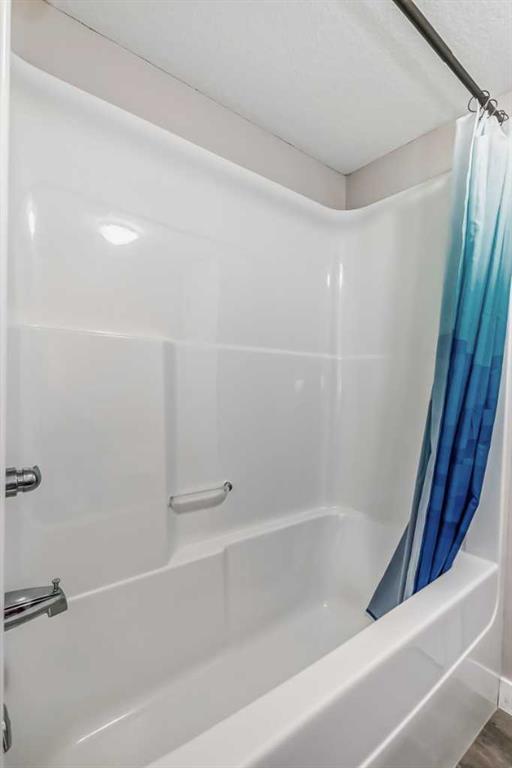 2781 Chinook Winds Drive SW, #1105