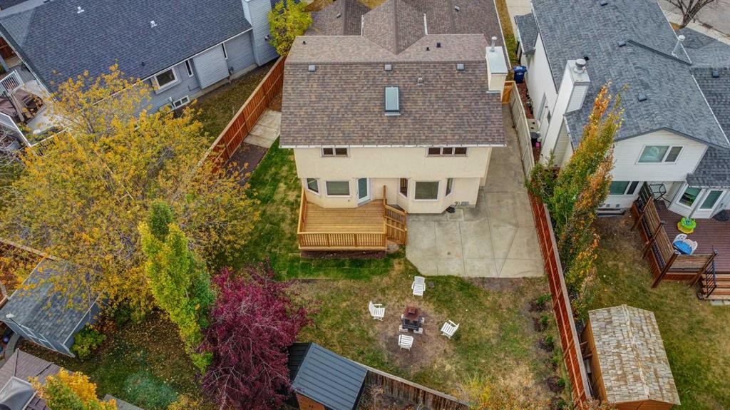 43 Waterstone Crescent SE
