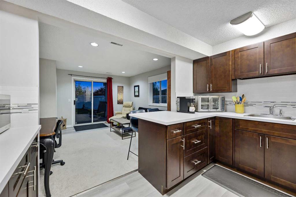 11535 DOUGLAS WOODS Rise SE