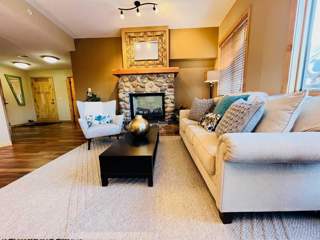 600 Spring Creek Drive, #300