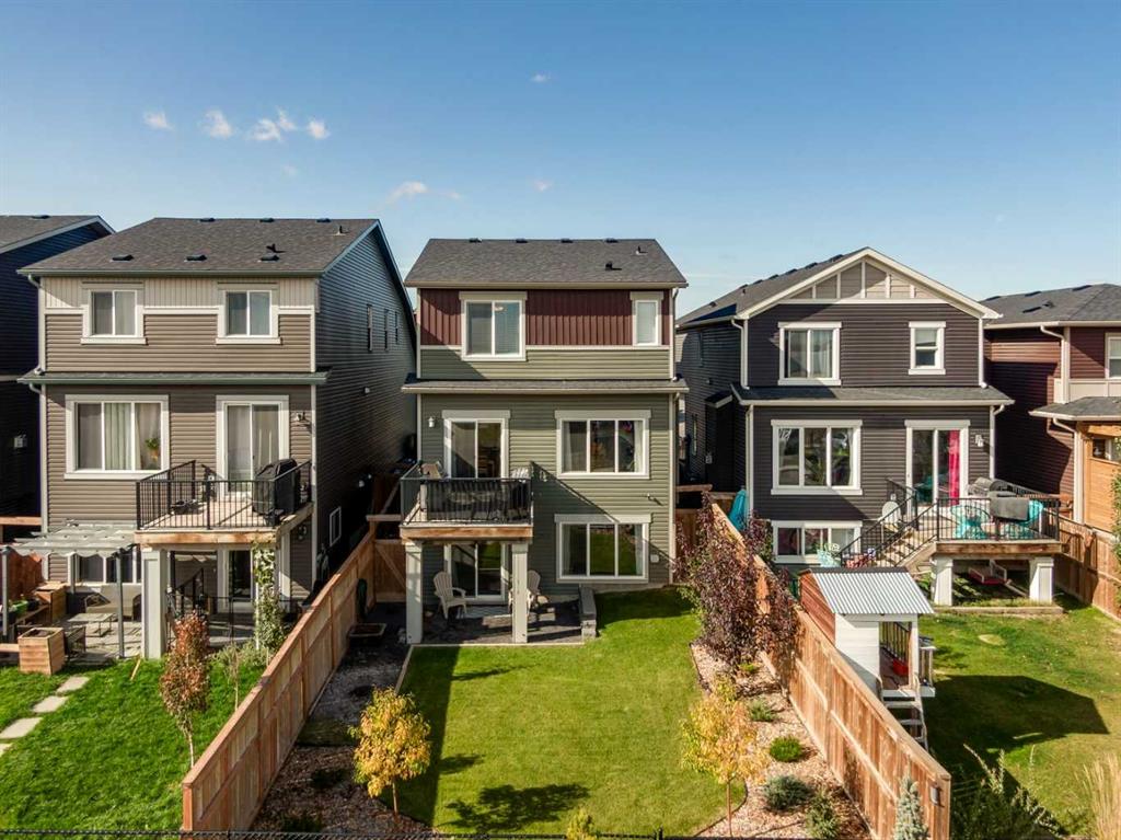 43 Emberside Garden