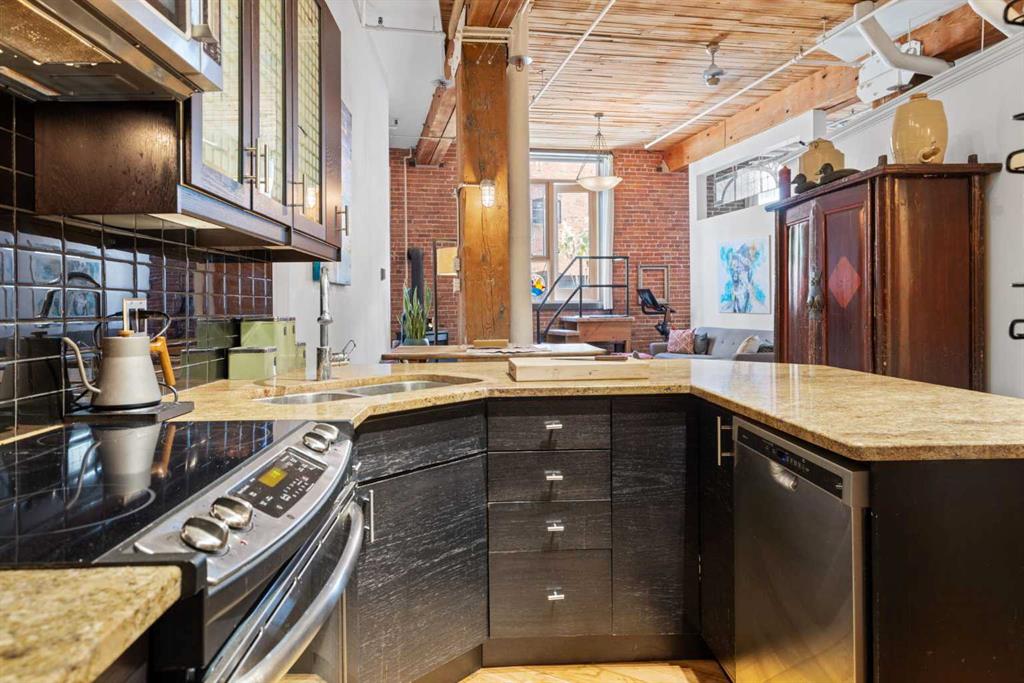 240 11 Avenue SW, #107