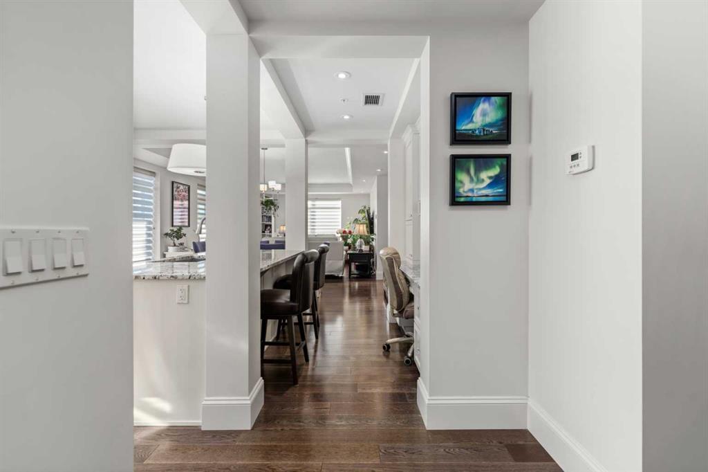 221 Quarry Way SE, #202
