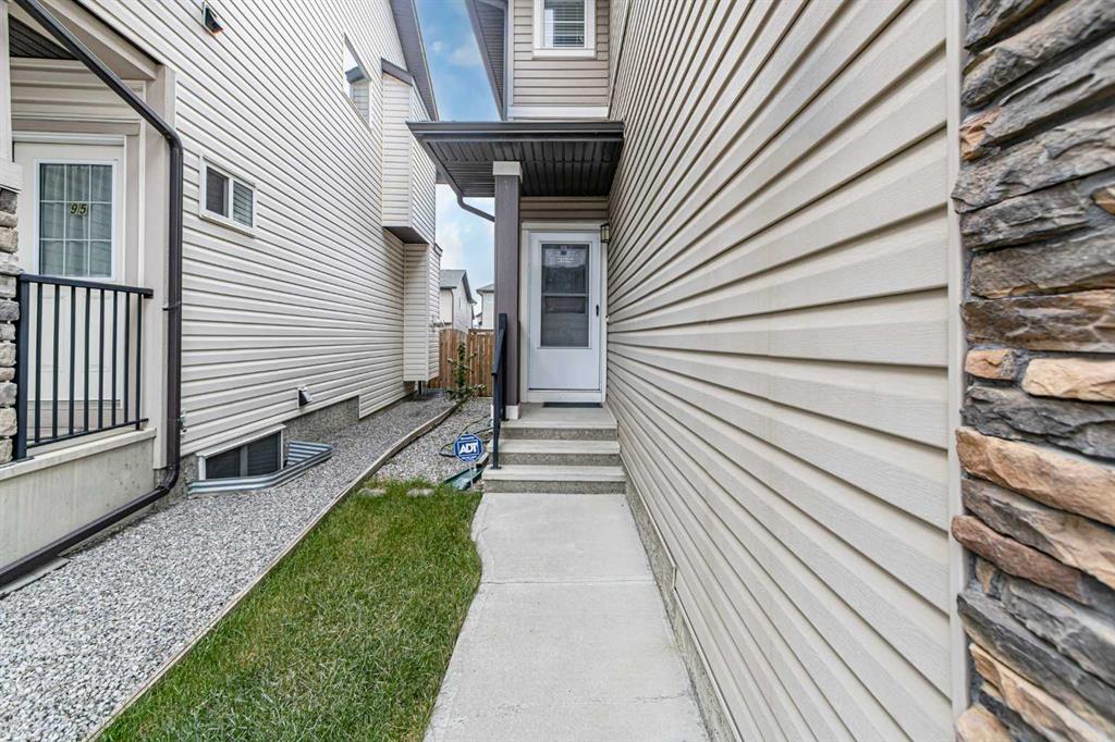 99 Panton Link NW