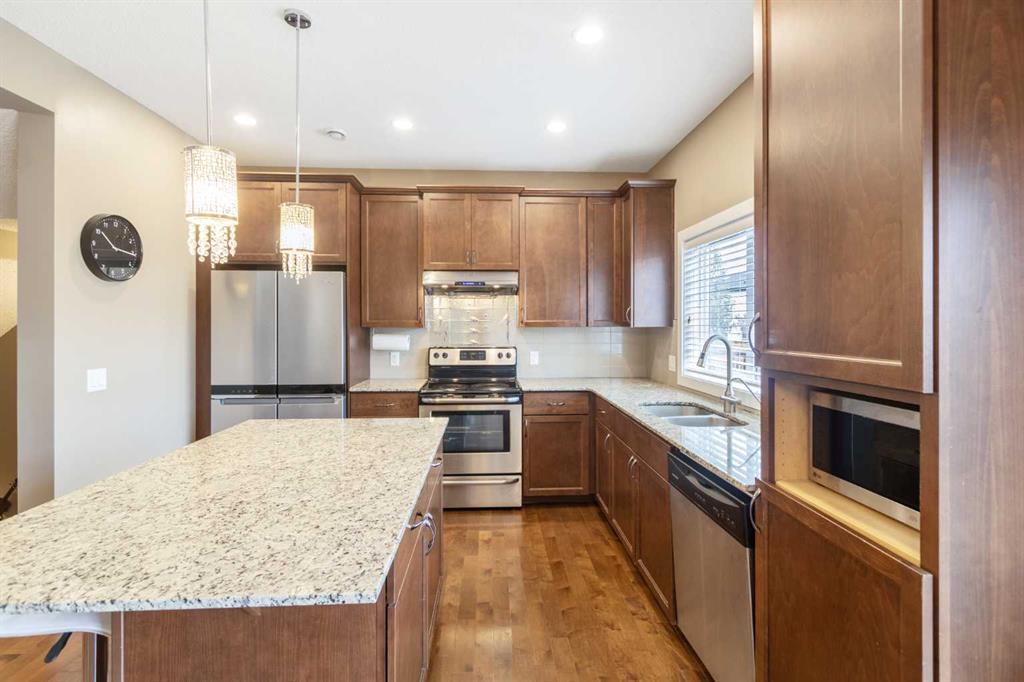 99 Panton Link NW