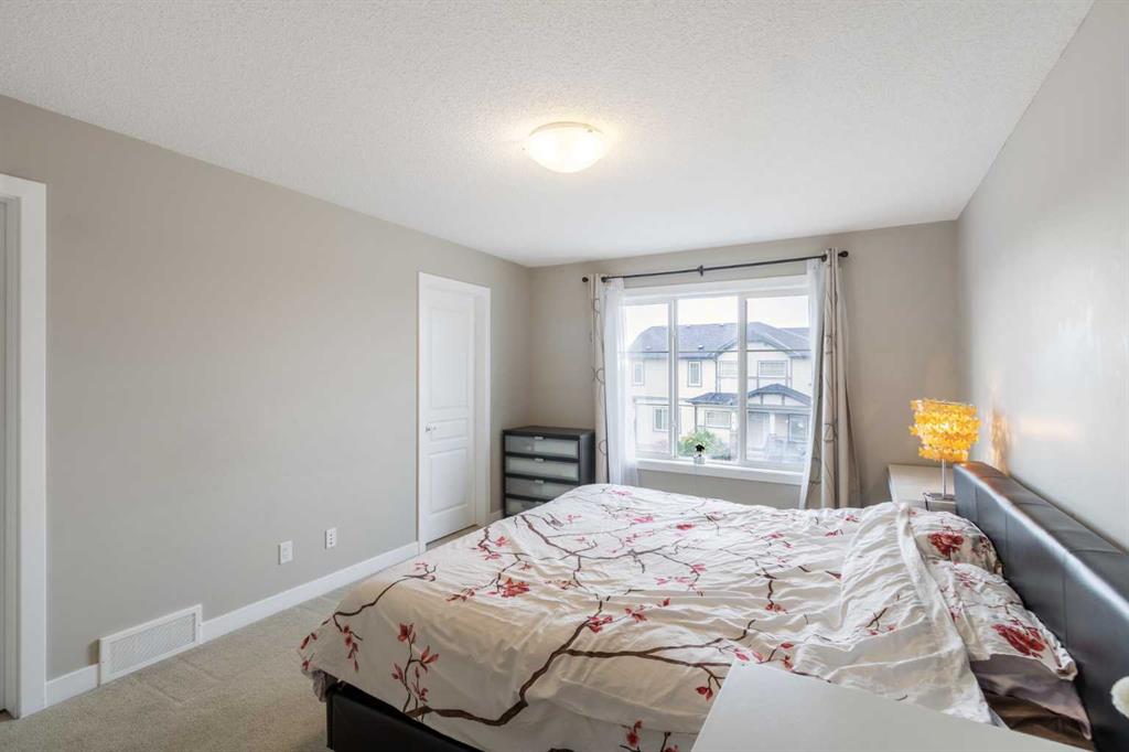 99 Panton Link NW