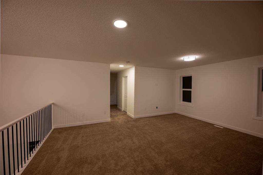 122 Legacy Glen Way SE