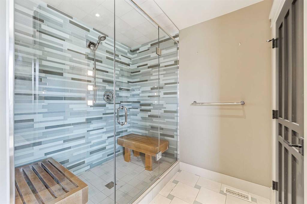 34 Spring Valley Place SW