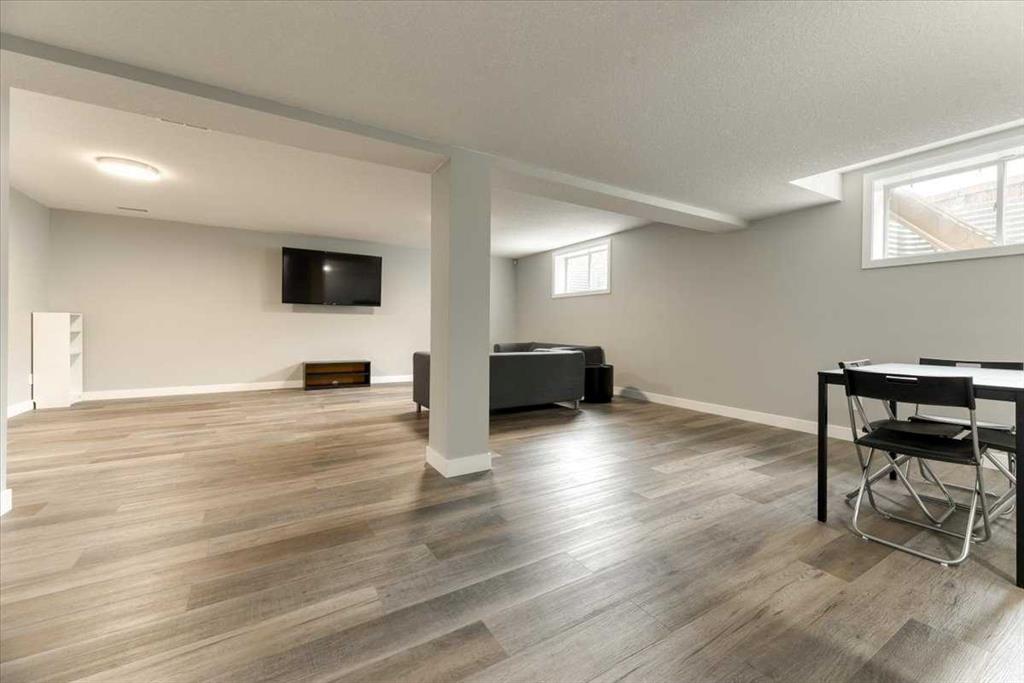329 Viewpointe Terrace