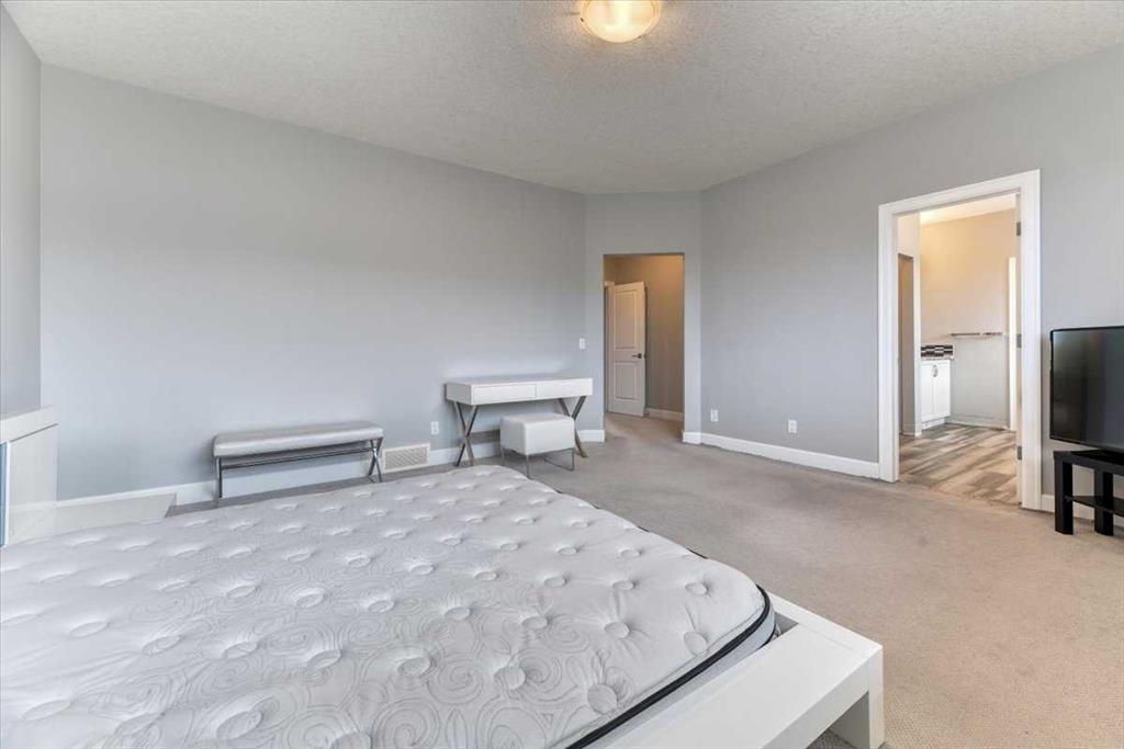 329 Viewpointe Terrace